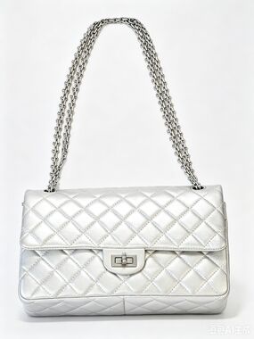 CHANEL 2.55 Reissue 226 Flap Silver Bag